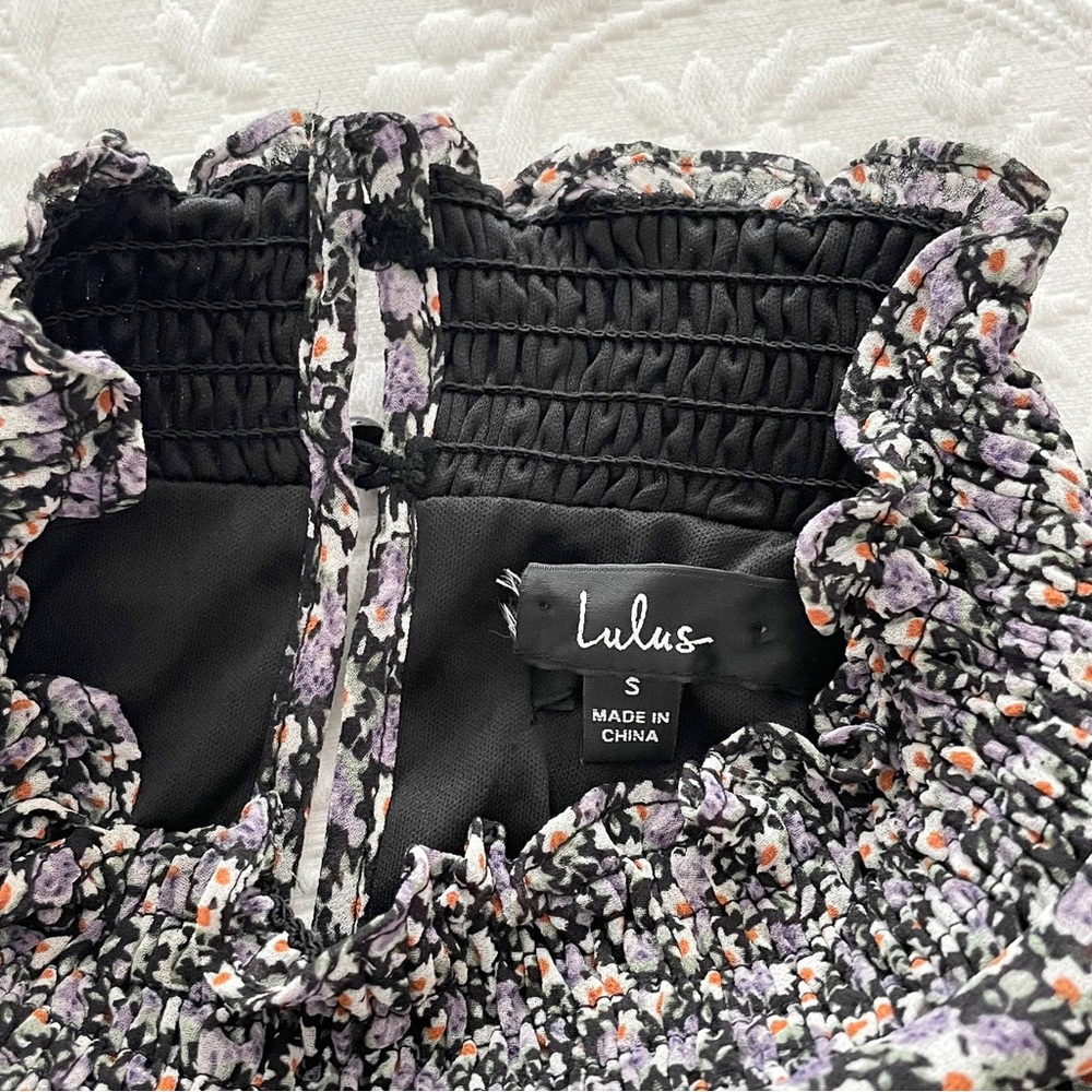 NWOT Lulus Evalina Black Floral Print Mock Neck Midi Dress Small - Picture 4 of 8